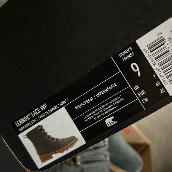 Sorrel Lennox Lace WP Boots in Dark Moss size 9 - Picture 2 of 5